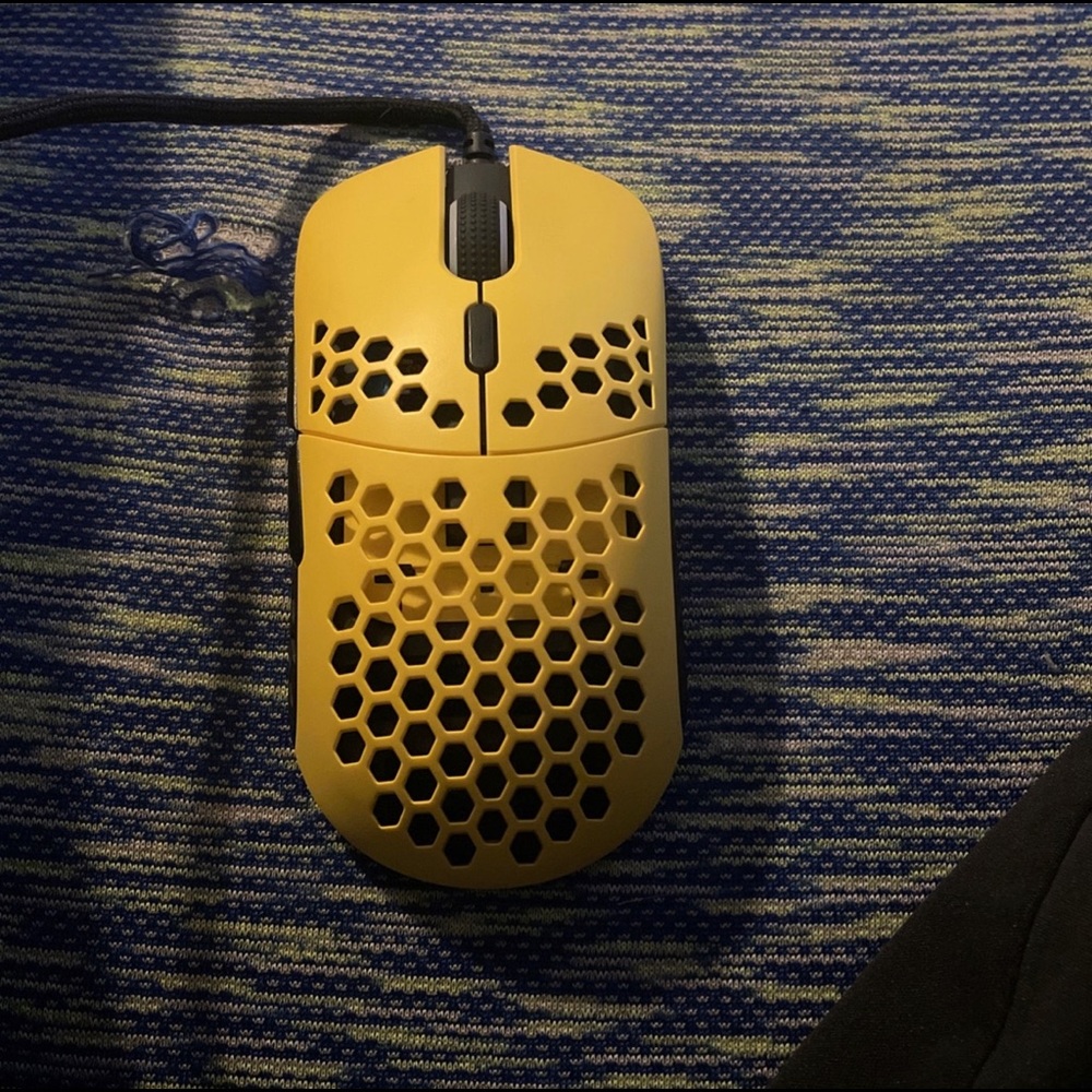 Mouse - Picture 3 of 3